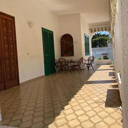 Apartment In Citta Con Parcheggio E Patio *
